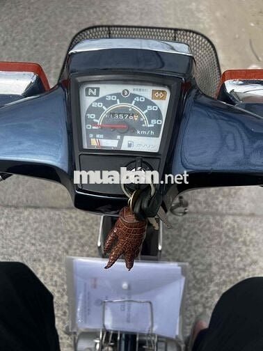 Xe cub dọn mới hàng đẹp ít đi, đời 1983 chính chủ