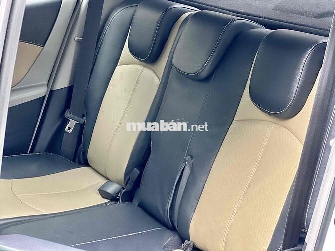 Toyota Yaris bản Trung Đông cực hiếm, 59.000KM.