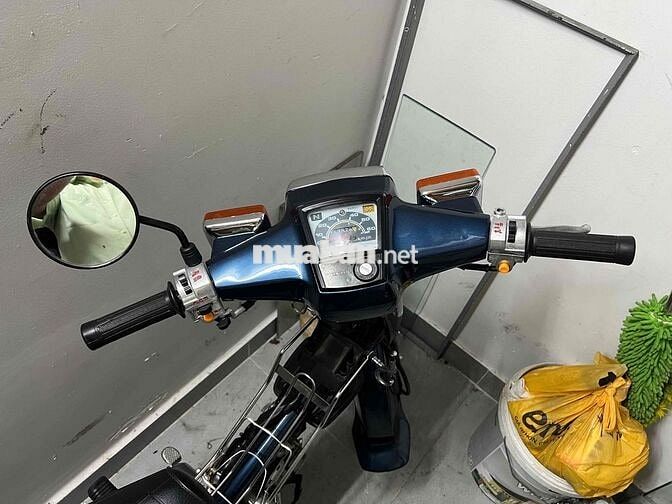 Xe cub dọn mới hàng đẹp ít đi, đời 1983 chính chủ