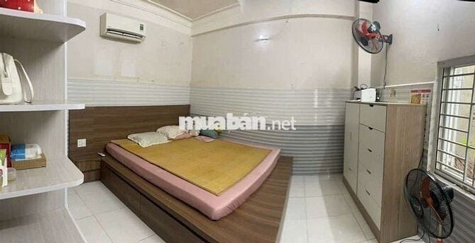 🔥 NHÀ 2 TẦNG MÊ LỆCH  SÁT ĐH BÁCH KHOA CHỈ 3,33 TỶ . VỊ TRÍ SIÊU HOT