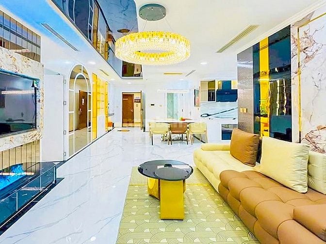 Bán hoặc cho thuê Căn hộ Vinhomes Central Park 3 phòng ngủ 98m2