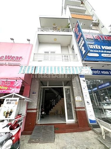 CHÍNH CHỦ CẦN BÁN GẤP NHÀ MẶT TIỀN ĐƯỜNG LÝ THÁI TỔ 