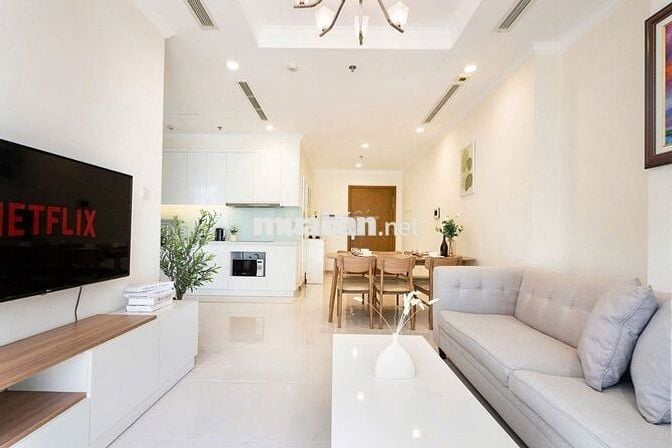 CHỦ GIẢM GIÁ TỐT GIẢM GIÁ TỐT CHO KHÁCH VÀO Ở LIỀN CĂN 2PN VINHOMES