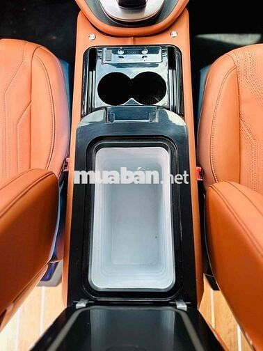 Mercedes Benz V Class 2020 V250 Luxury - 58000 km