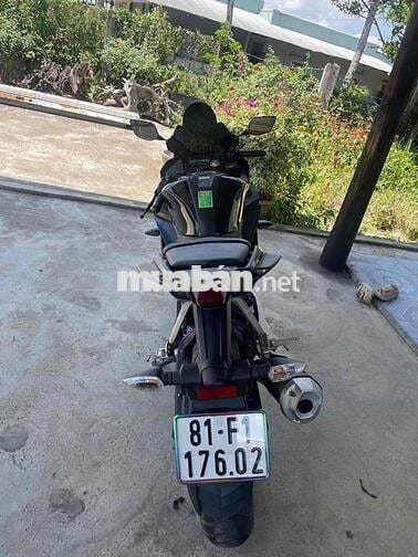bán xe R15v3- yamaha