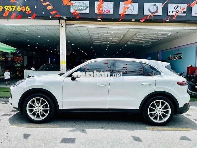 Porsche Cayenne Cayenne  Model 2022