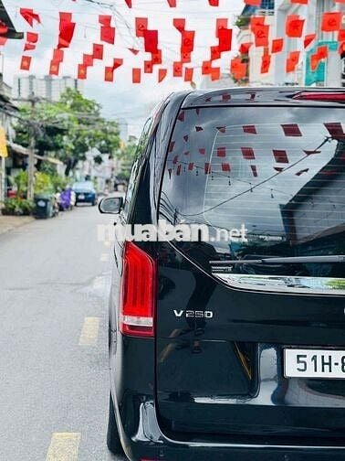 Mercedes Benz V Class 2020 V250 Luxury - 58000 km