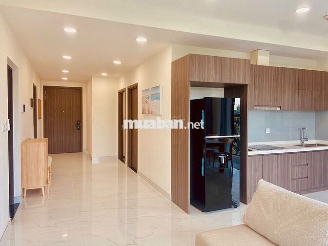 Cho thuê căn 2PN Diamond Centery , 121m2 full nội thất giá 24tr/tháng