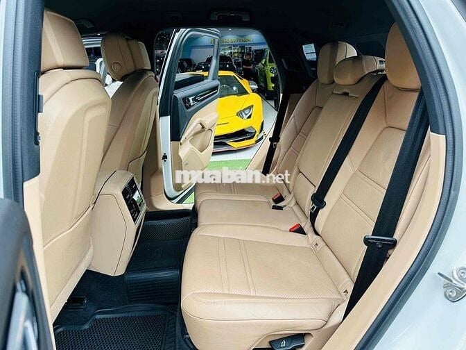 Porsche Cayenne Cayenne  Model 2022