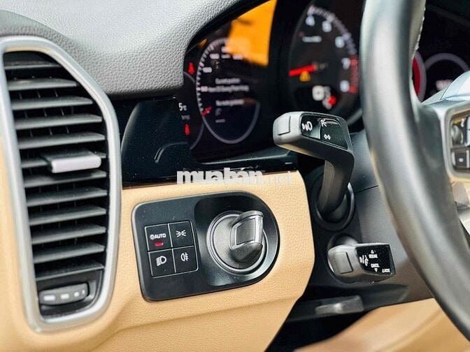 Porsche Cayenne Cayenne  Model 2022