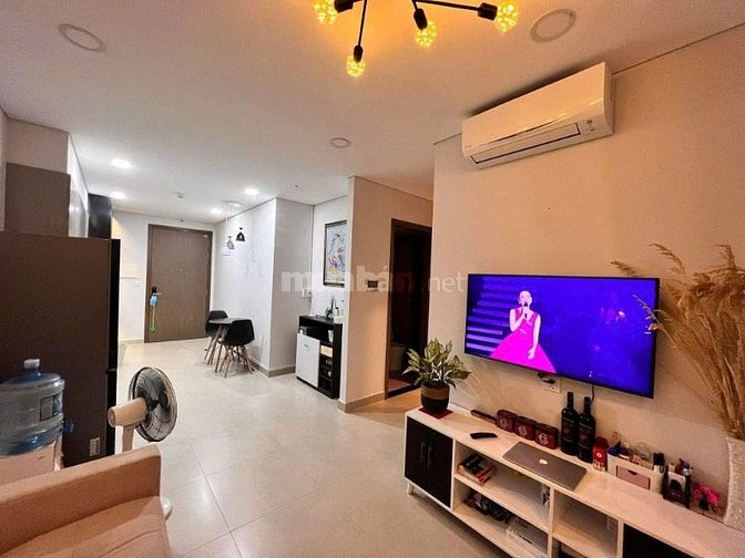  Satra, Phan Đăng Lưu, P7, PN: 145m2, 3PN, 2WC, Nội thất, 22tr/th, Mới