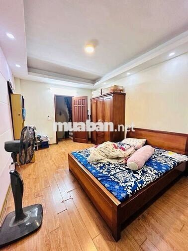 TRUNG TÂM CẦU GIẤY - NHÀ ĐẸP Ở NGAY 5 TẦNG ĐẦY ĐỦ CÔNG NĂNG NHỈNH 7 TỶ