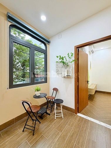 Nhà 3 Lầu DT:10x5,5m tuyệt đẹp Cao cấp hẻm xe hơi 5m Bùi Quang Là, P12