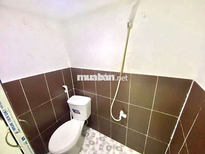 Phòng Gác máy lạnh tủ lạnh diện tích thoải mái
