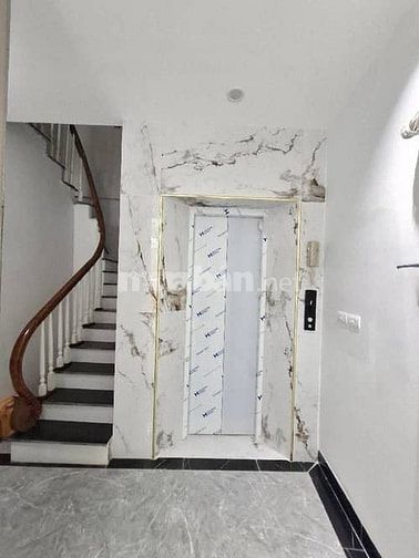 Bán nhà Đại Mỗ – 6 tầng – Thang máy – 7.x tỷ 📍 Vị trí đẹp, ngõ rộng, 