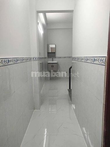 Bán nhà đúc lửng 2/ngắn đường Tân Chánh Hiệp 26 P.Trung Mỹ Tây TP.HCM
