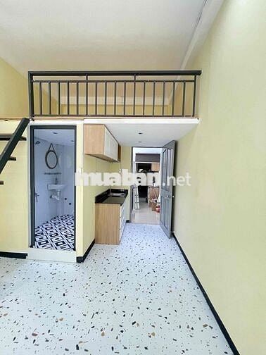căn hộ duplex ban công mới full nội thất