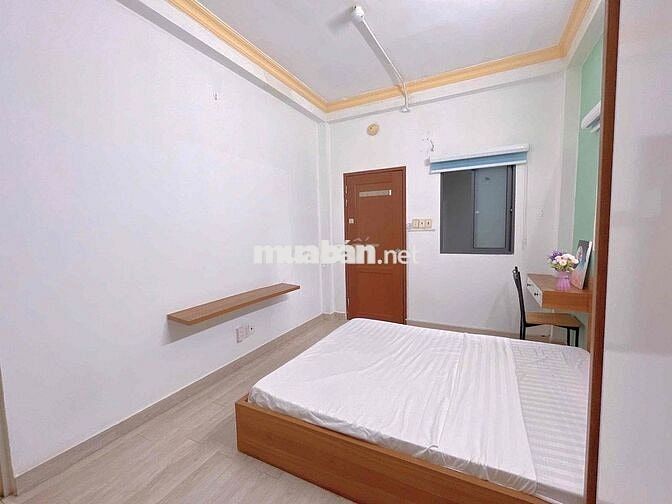 CHDV FULL NỘI THẤT - CỬA SỔ - NGAY LÊ VĂN SỸ