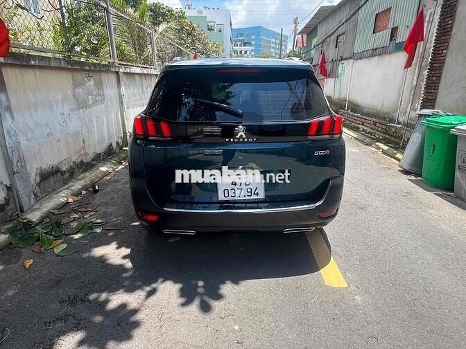 Peugeot 5008 2018 1.6L Turbo - 79000 km