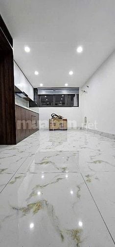 CẦN BÁN NHÀ NGÕ KHÂM THIÊN – 7 TẦNG, CÓ THANG MÁY, 2 MẶT THOÁNG