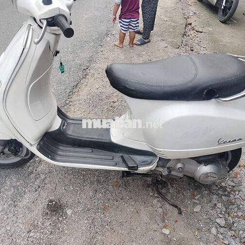 Cần bán gấp xe y hình