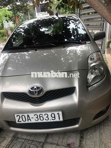 Toyota Yaris 2009 1.3 AT - 11900 km