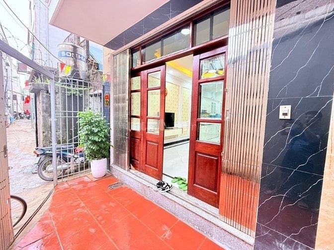 BÁN NHÀ TÂY TỰU, LÔ GÓC, SÁT PHỐ, ÔTÔ ĐỖ CỔNG, TẶNG NỘI THẤT,Ở LUÔN 