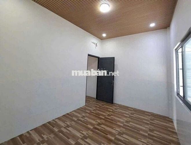 CHO THUÊ NHÀ TRỆT LẦU sân thượnPHÚ AN ( ĐỐI DIỆN 586) 81MV6TR 3PN 2WC