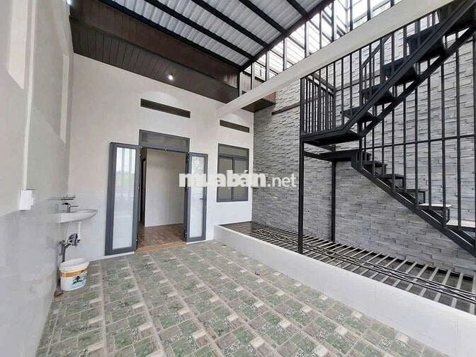 CHO THUÊ NHÀ TRỆT LẦU sân thượnPHÚ AN ( ĐỐI DIỆN 586) 81MV6TR 3PN 2WC