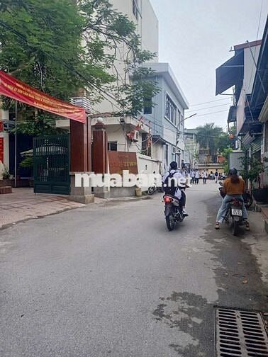 BÁN ĐẤT PHÂN LÔ PHỐ LAI XÁ DIỆN TÍCH 65M2 MẶT TIỀN 5M Ô TÔ TRANH KD
