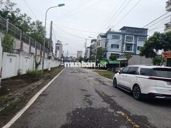 BÁN ĐẤT PHÂN LÔ PHỐ LAI XÁ DIỆN TÍCH 65M2 MẶT TIỀN 5M Ô TÔ TRANH KD