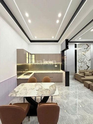 NHÀ BÌNH THẠNH CHỈ 4 TỶ 350 NGAY TRẦN BÌNH TRỌNG ĐANG CHO THUÊ 18TR
