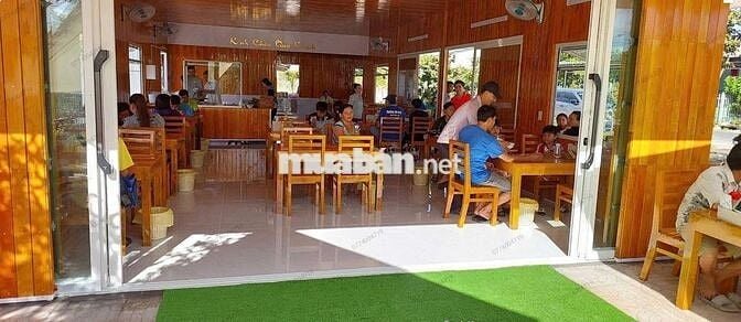 Cần ra nhanh mảnh đất đang kinh doanh ăn uống