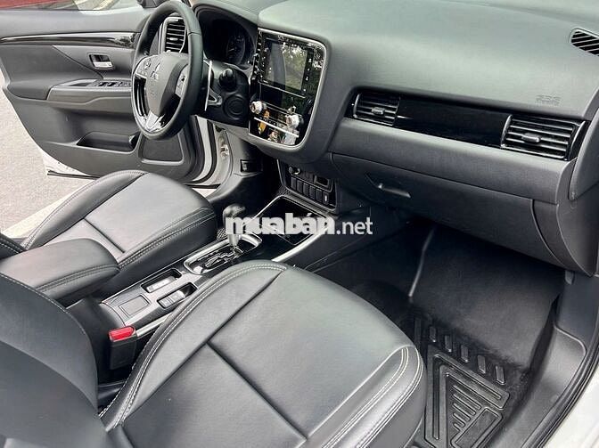 Outlander 2.0L CVT 2021 Xe Gia Đình - Giảm Mạnh