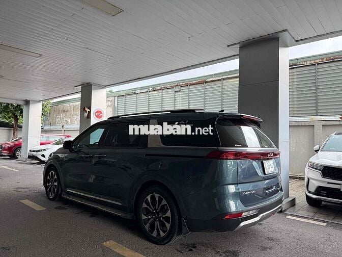 Kia Carnival 2022 2.2D Signature 7 ghế