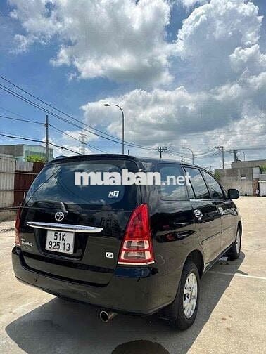 Toyota Innova 2006 G - 111111 km