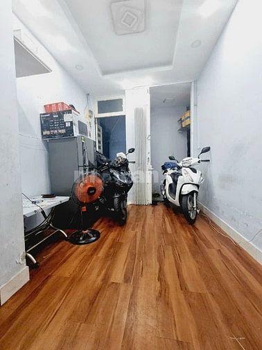 CHÍNH CHỦ CẦN BÁN NHÀ HẺM 489 HOÀNG SA QUẬN 3