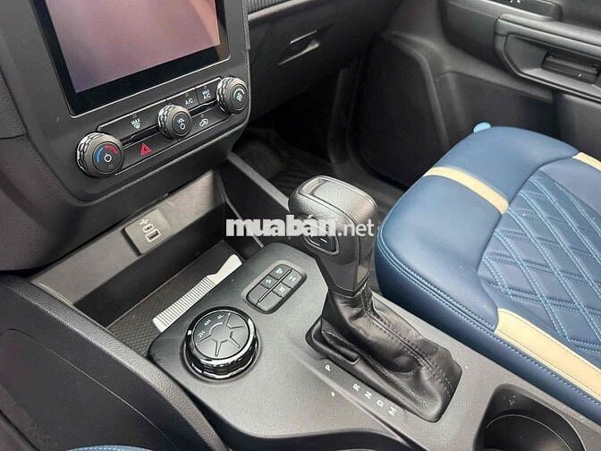 Ford Ranger 2025 XLS 2Cầu.Vay70%.Bh Đến 2028
