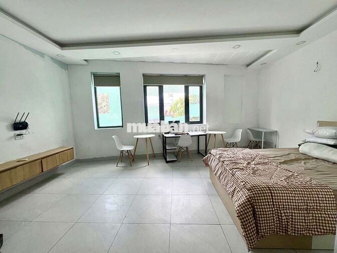 Căn hộ thang máy rộng 30m2 nội thất full mới PHẠM VĂN ĐỒNG PHƯỜNG 13