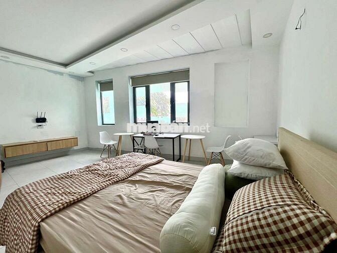 Căn hộ thang máy rộng 30m2 nội thất full mới PHẠM VĂN ĐỒNG PHƯỜNG 13