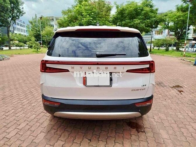Hyundai Custin 2024 Tiêu Chuẩn 1.5T - 20000 km