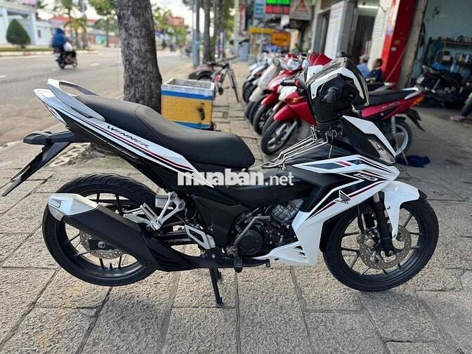 Winner V1 trắng đen 2019 cuối đời zin lướt 9c