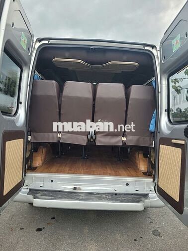 BÁN XE FORD TRANSIT ĐỜI 2018 BẢN TRUNG SỐ SÀN
