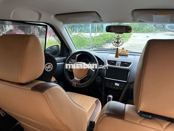 Suzuki Swift 2017 1.4 AT - 82000 km
