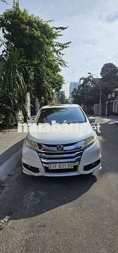 Honda Odyssey 2016  - 100000 km