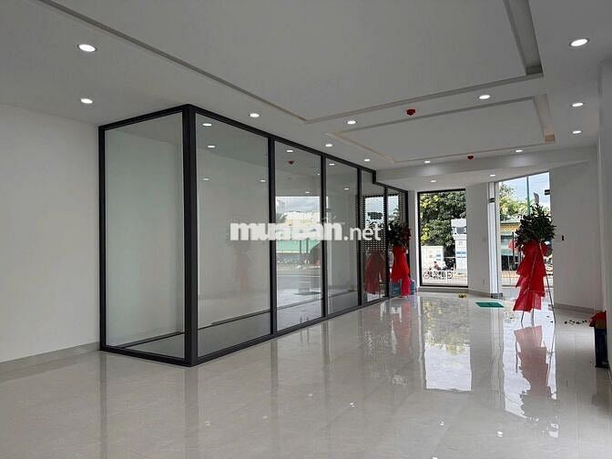 CHO THUÊ BUIDING MỚI XÂY CĂN GÓC 2 MẶT TIỀN Đ.DƯƠNG QUẢNG HÀM