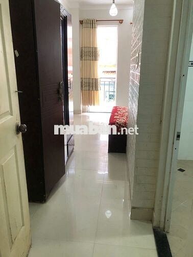 SANG NHƯỢNG CĂN HỘ DV FULL NT 4,5TR CÓ BAN CÔNG CỬA SỔ