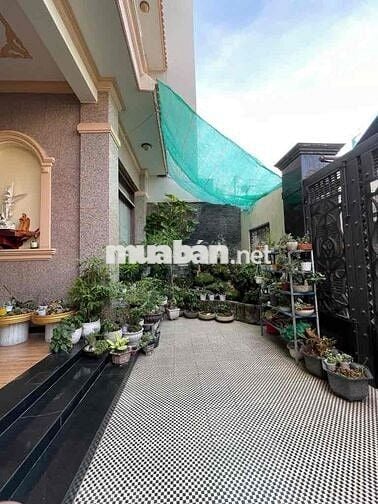 BIỆT THỰ ngay Metro ngang LỚN 8.8M 175M2 MẶT TIỀN khu Vip Bình Thọ