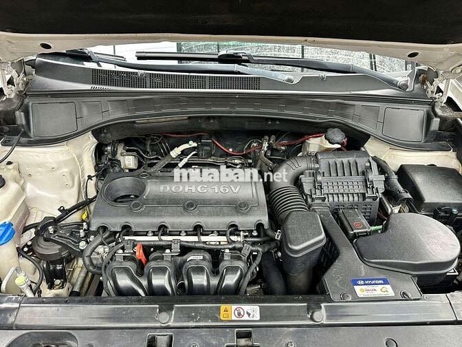Hyundai Santafe 2016 2.4L 4WD,máy xăng, màu trắng