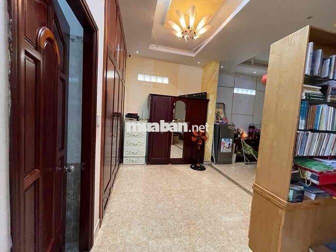 BIỆT THỰ ngay Metro ngang LỚN 8.8M 175M2 MẶT TIỀN khu Vip Bình Thọ